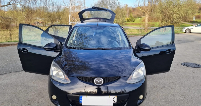 Mazda 2 cena 12500 przebieg: 187100, rok produkcji 2008 z Sosnowiec małe 56